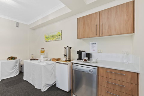 La Vida On Anzac - Accommodation Search 15