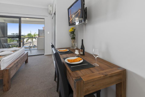 La Vida On Anzac - Accommodation Search 28
