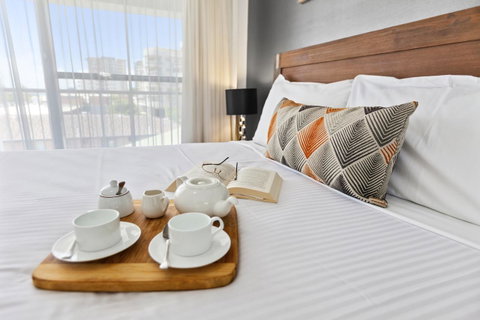 La Vida On Anzac - Accommodation Search 1