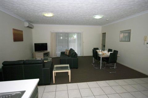 La Vida On Anzac - Accommodation Search 5