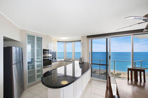Catalina Resort - Accommodation Search 31