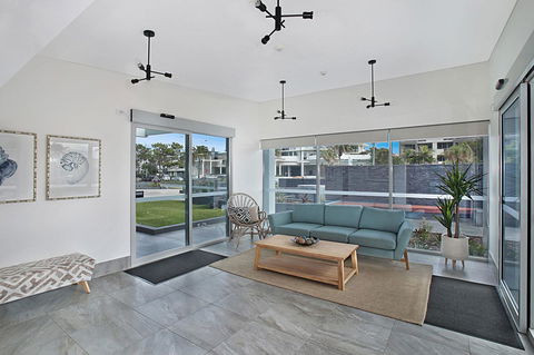 Catalina Resort - Accommodation Search 18