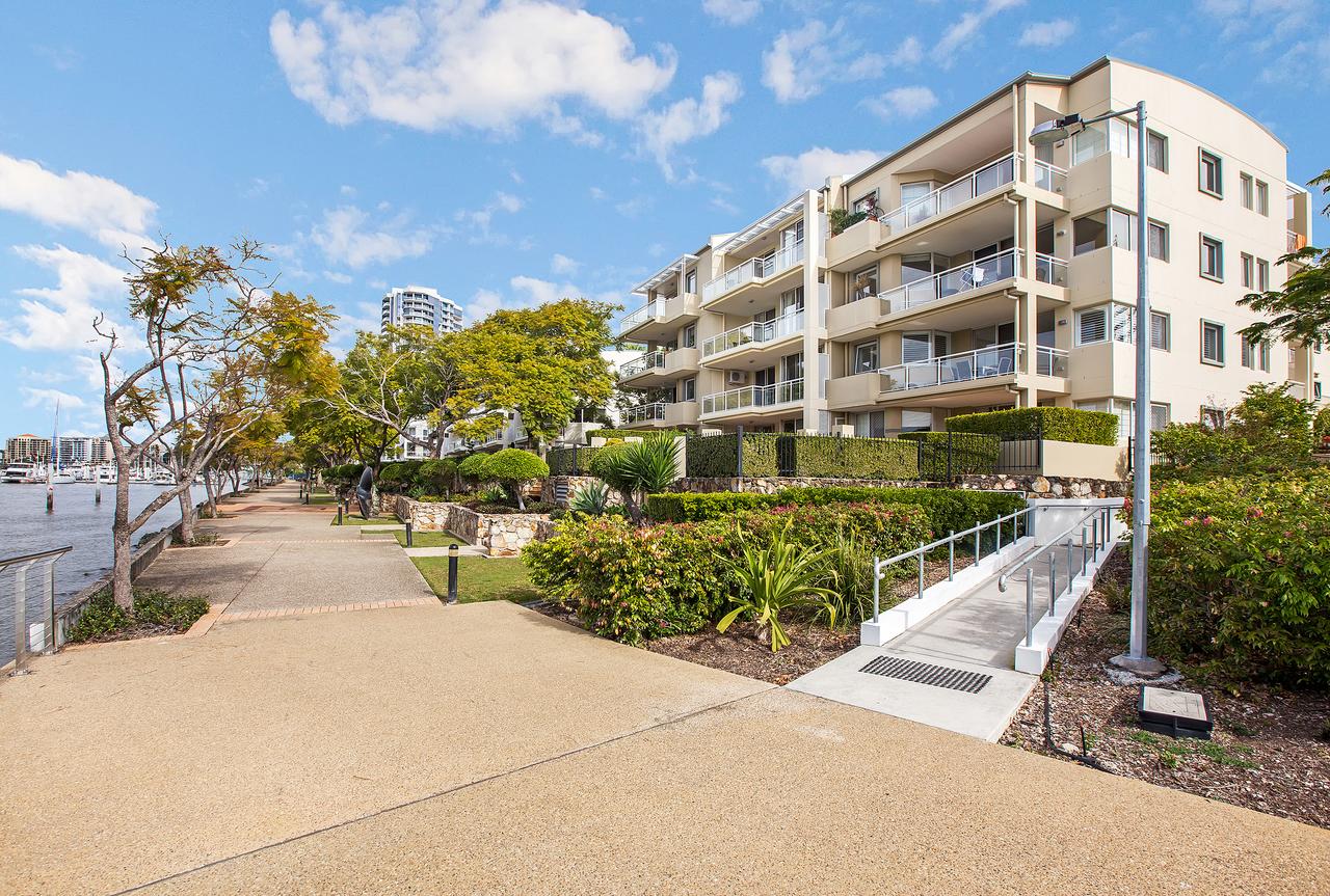 Kangaroo Point QLD Accommodation Search