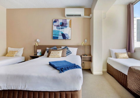 The Metropolitan Spring Hill - Accommodation Search 14