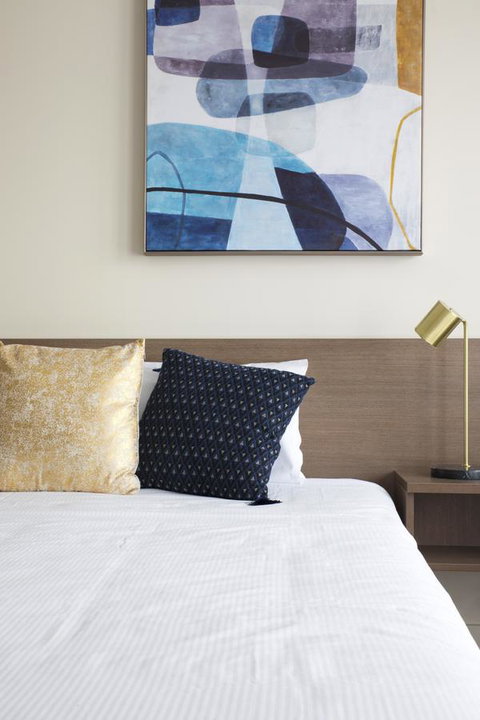 The Metropolitan Spring Hill - Accommodation Search 6