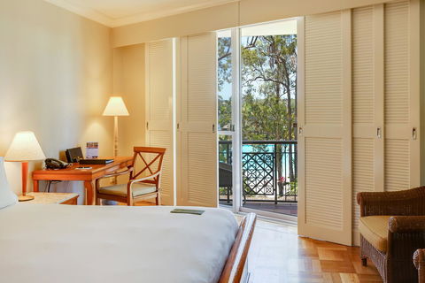 InterContinental Sanctuary Cove Resort, An IHG Hotel - Accommodation Search 4