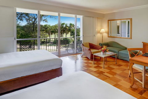 InterContinental Sanctuary Cove Resort, An IHG Hotel - Accommodation Search 25