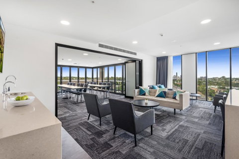 Essence Suites Taringa - Accommodation Search 2