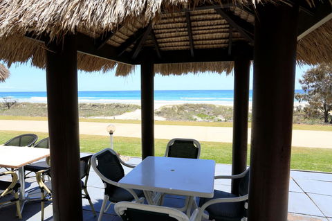 Bilinga Beach Motel - Accommodation Search 17