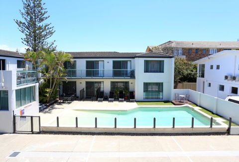 Bilinga Beach Motel - Accommodation Search 14