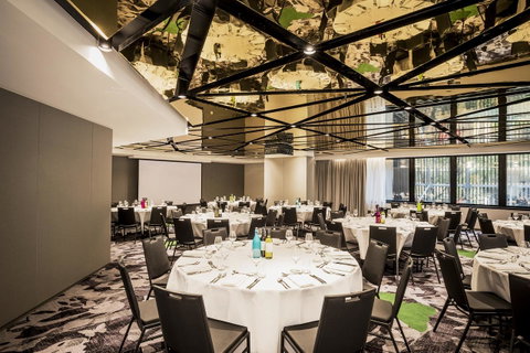 Capri By Fraser Brisbane - Accommodation Search 11