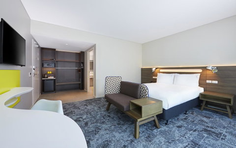 Holiday Inn Express Brisbane Central, An IHG Hotel - Accommodation Search 41
