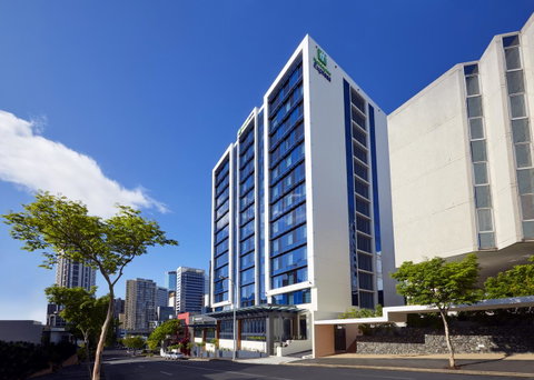 Holiday Inn Express Brisbane Central, An IHG Hotel - Accommodation Search 5