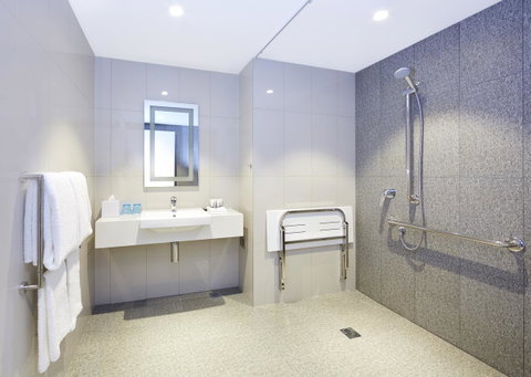 Holiday Inn Express Brisbane Central, An IHG Hotel - Accommodation Search 15