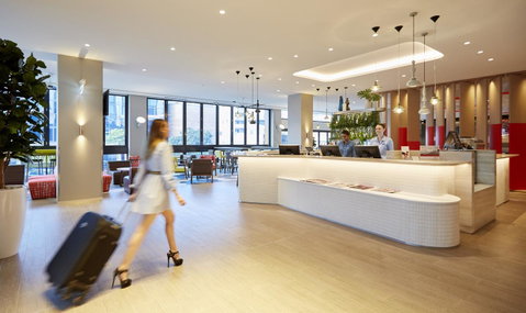 Holiday Inn Express Brisbane Central, An IHG Hotel - Accommodation Search 0