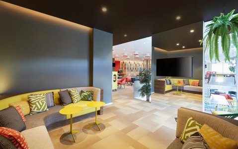 Holiday Inn Express Brisbane Central, An IHG Hotel - Accommodation Search 11