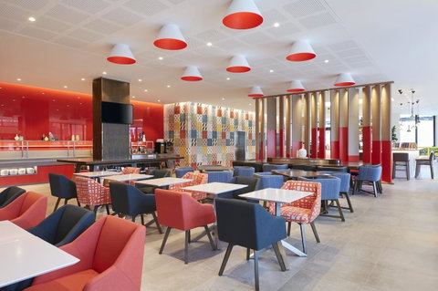 Holiday Inn Express Brisbane Central, An IHG Hotel - Accommodation Search 24