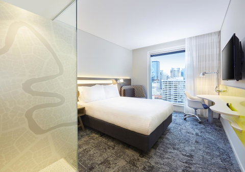 Holiday Inn Express Brisbane Central, An IHG Hotel - Accommodation Search 3