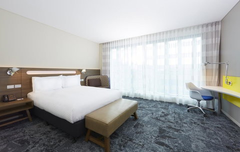Holiday Inn Express Brisbane Central, An IHG Hotel - Accommodation Search 40