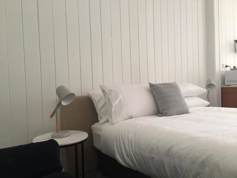 Halcyon On Bardon - Accommodation Search 12