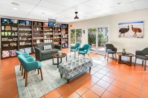 Coral Tree Inn - Accommodation Search 29