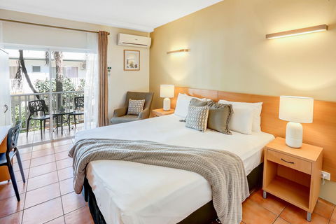 Coral Tree Inn - Accommodation Search 13