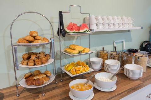 Coral Tree Inn - Accommodation Search 17
