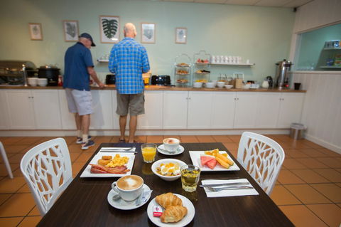 Coral Tree Inn - Accommodation Search 8