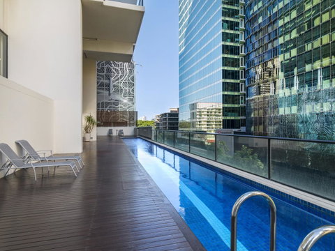 Oaks Brisbane River City Suites - Accommodation Search 5
