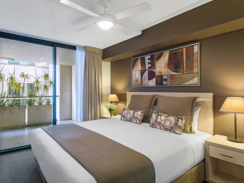 Oaks Brisbane River City Suites - Accommodation Search 6