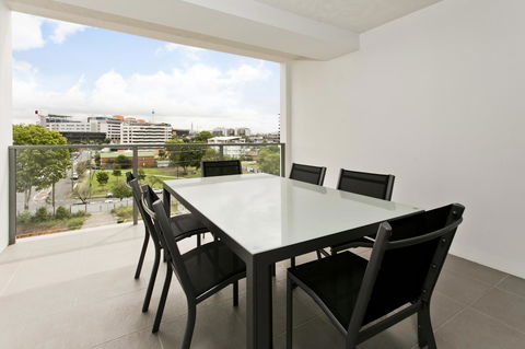Arise Princess Regent Apartments - Accommodation Search 2