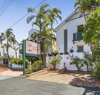 City Palms Brisbane - Accommodation Search
