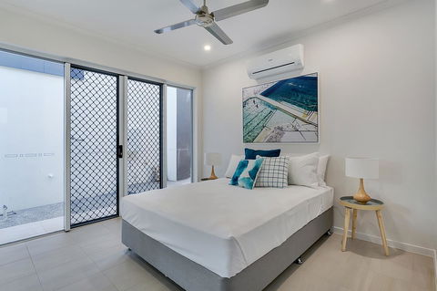 Oceans Edge Holiday Home - Accommodation Search 13