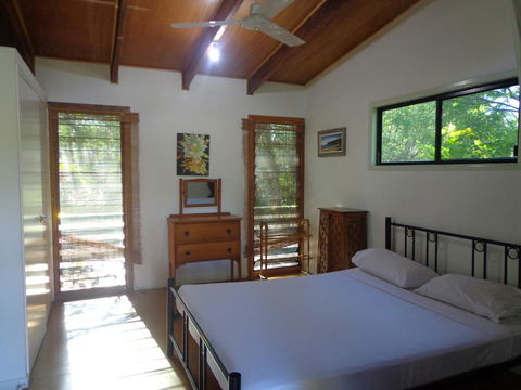 1770 Southern Cross Travellers Retreat - Accommodation Search 14