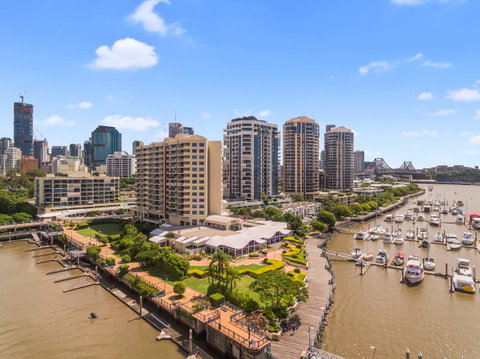 Dockside Brisbane - Accommodation Search 1