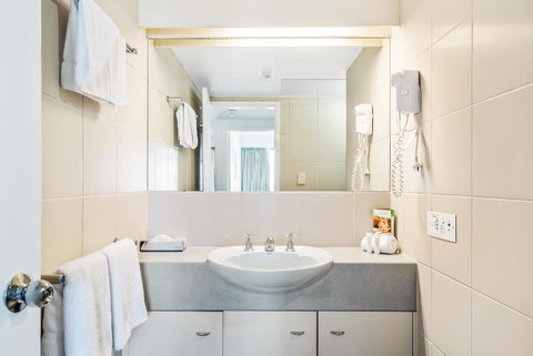 Dockside Brisbane - Accommodation Search 25