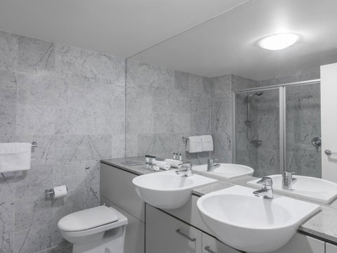 Oaks Brisbane Casino Tower Suites - Accommodation Search 5
