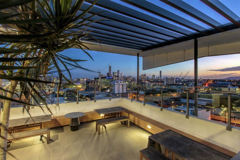 Code Apartments - Accommodation Search 2