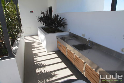 Code Apartments - Accommodation Search 28