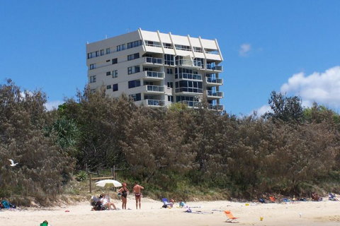 84 The Spit Holiday Apartments - Accommodation Search 31