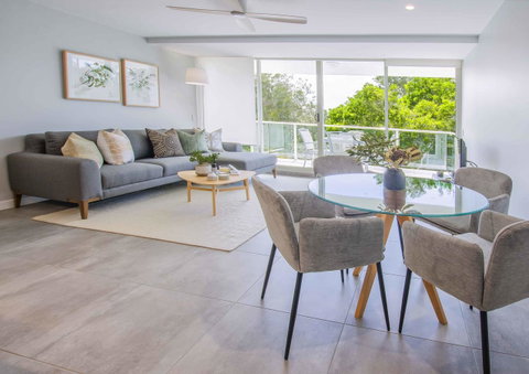 84 The Spit Holiday Apartments - Accommodation Search 10