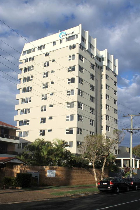 84 The Spit Holiday Apartments - Accommodation Search 27