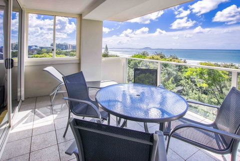 84 The Spit Holiday Apartments - Accommodation Search 8