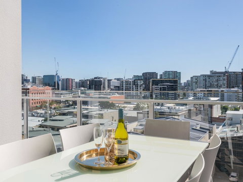 DoubleOne3 Apartments - Accommodation Search 28