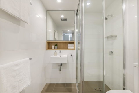 DoubleOne3 Apartments - Accommodation Search 7