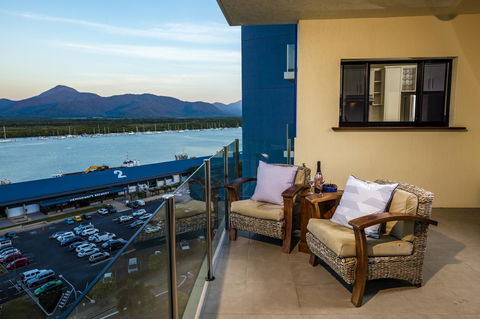 Jack And Newell Holiday Apartments - Accommodation Search 43