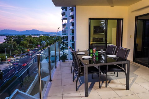 Jack And Newell Holiday Apartments - Accommodation Search 33