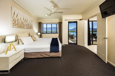 Jack And Newell Holiday Apartments - Accommodation Search 22