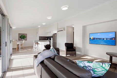 Oasis Apartments On Hamilton Island By HIHA - Accommodation Search 33