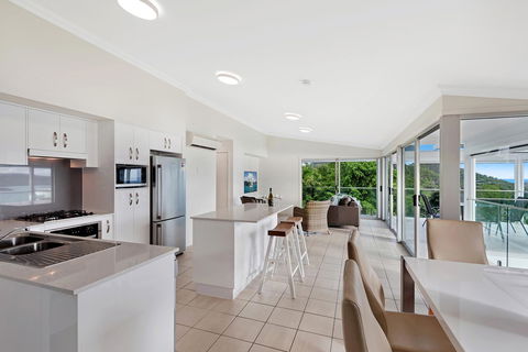 Oasis Apartments On Hamilton Island By HIHA - Accommodation Search 40